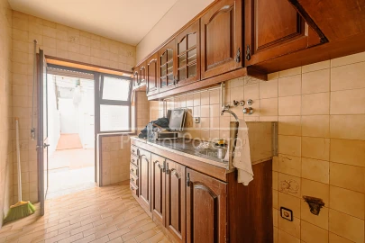 Apartamento T1 para Venda em Póvoa de Varzim, Beiriz e Argivai