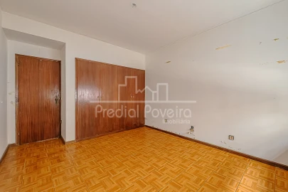Apartamento T1 para Venda em Póvoa de Varzim, Beiriz e Argivai