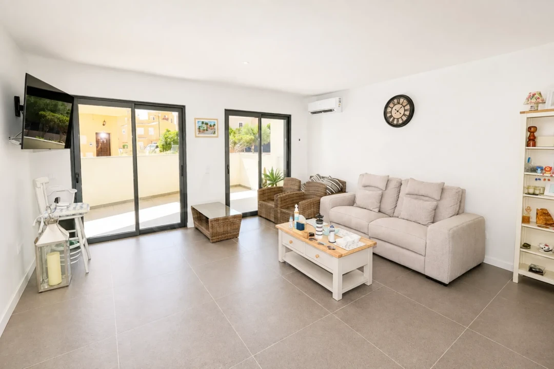 Apartamento T1 para Venda em Ferragudo Foto 2