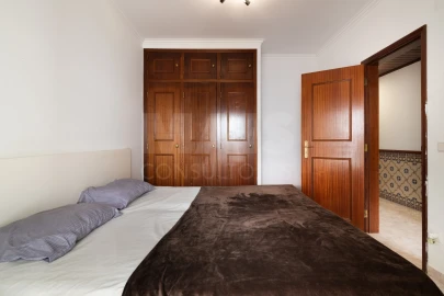 Apartamento T5 para Venda em Algueirão-Mem Martins
