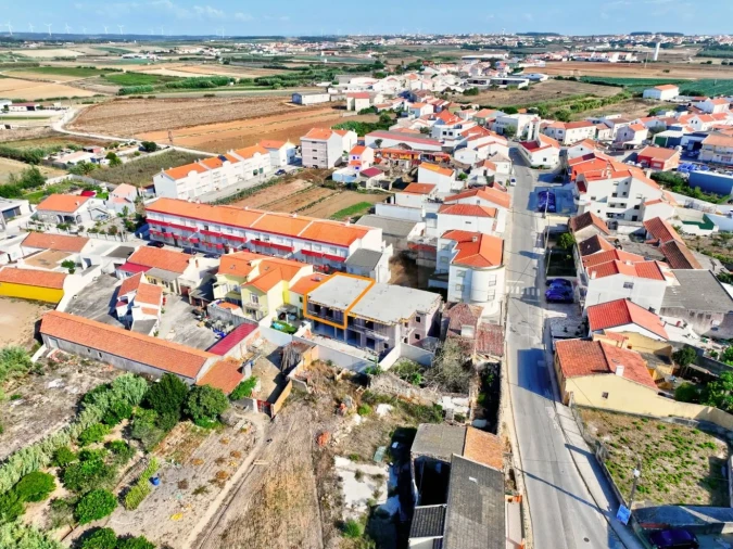 Apartamento T2 para Venda em Atouguia da Baleia Foto 10