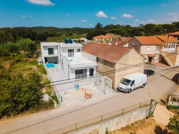Moradia T3 para Venda em Alguber