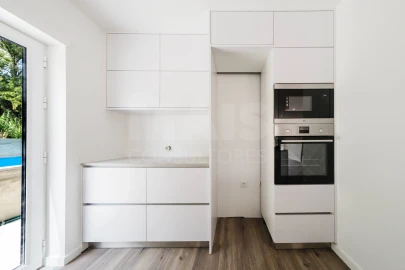Moradia T3 para Venda em Alguber