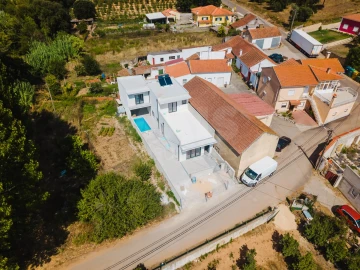 Moradia T3 para Venda em Alguber