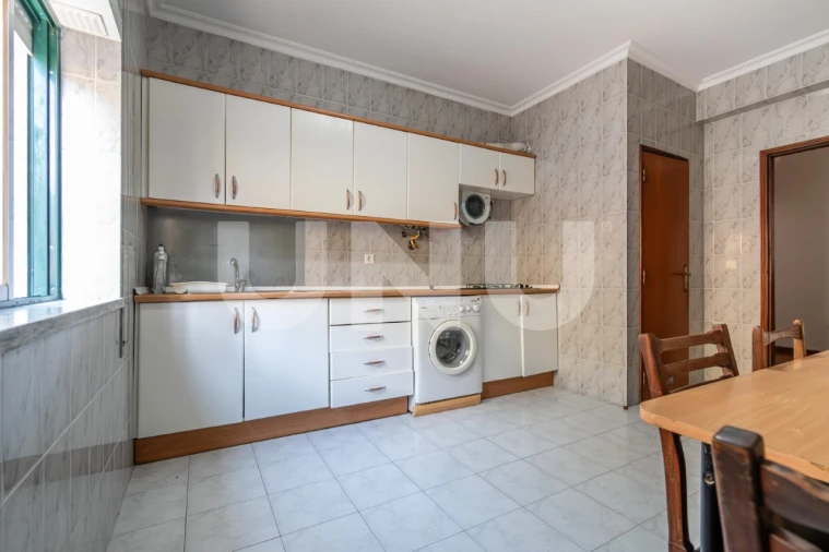 Apartamento T3 para Venda em Covilhã e Canhoso Foto 4