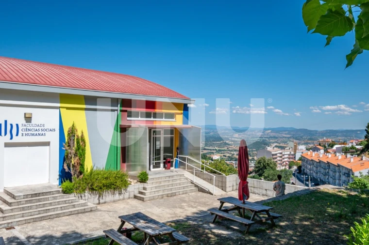 Apartamento T3 para Venda em Covilhã e Canhoso Foto 28