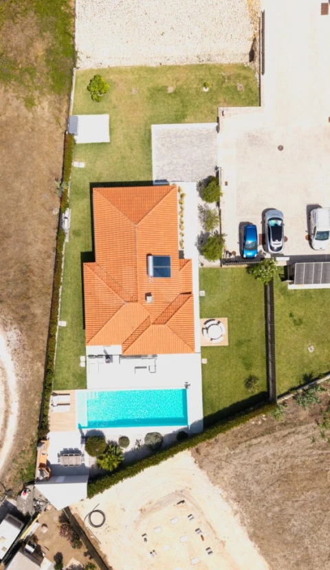Moradia T4 para Venda em Caldas da Rainha - Santo Onofre e Serra do Bouro