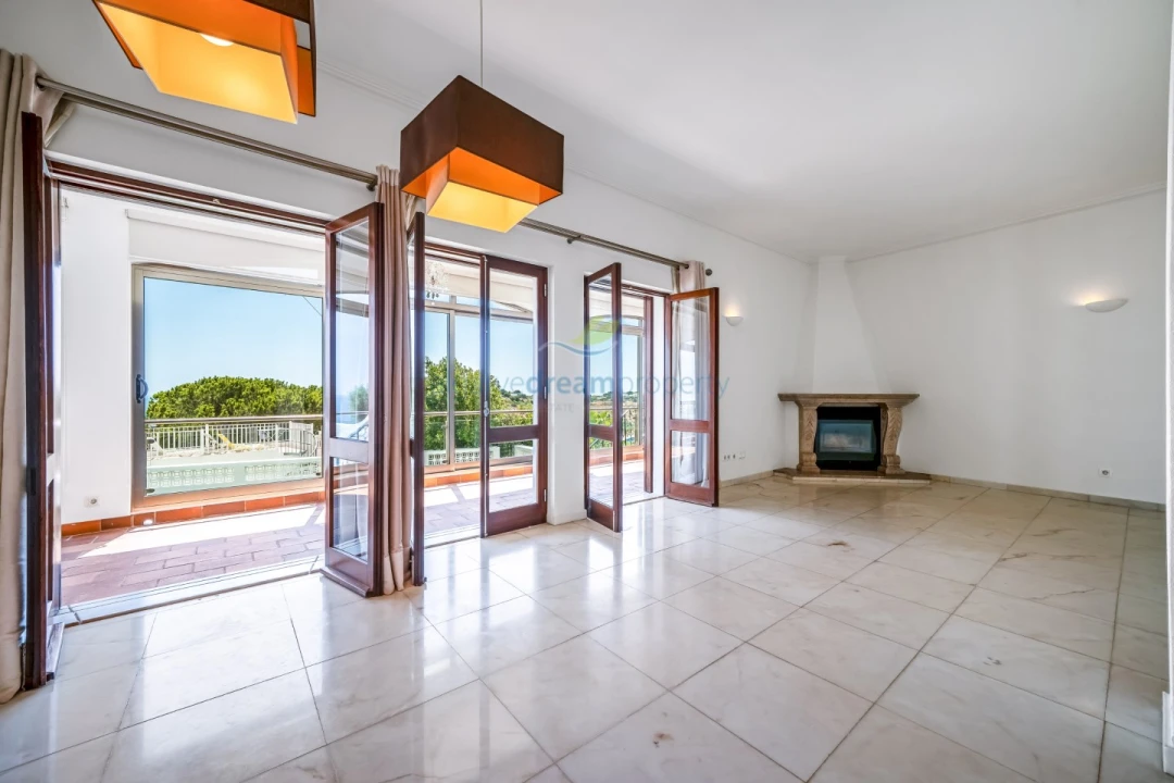 Moradia T3 para Venda em Albufeira e Olhos de Água Foto 5