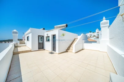 Moradia T3 para Venda em Albufeira e Olhos de Água