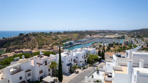 Moradia T3 para Venda em Albufeira e Olhos de Água