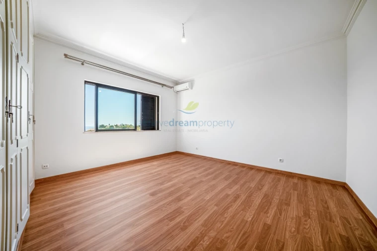 Moradia T3 para Venda em Albufeira e Olhos de Água Foto 27