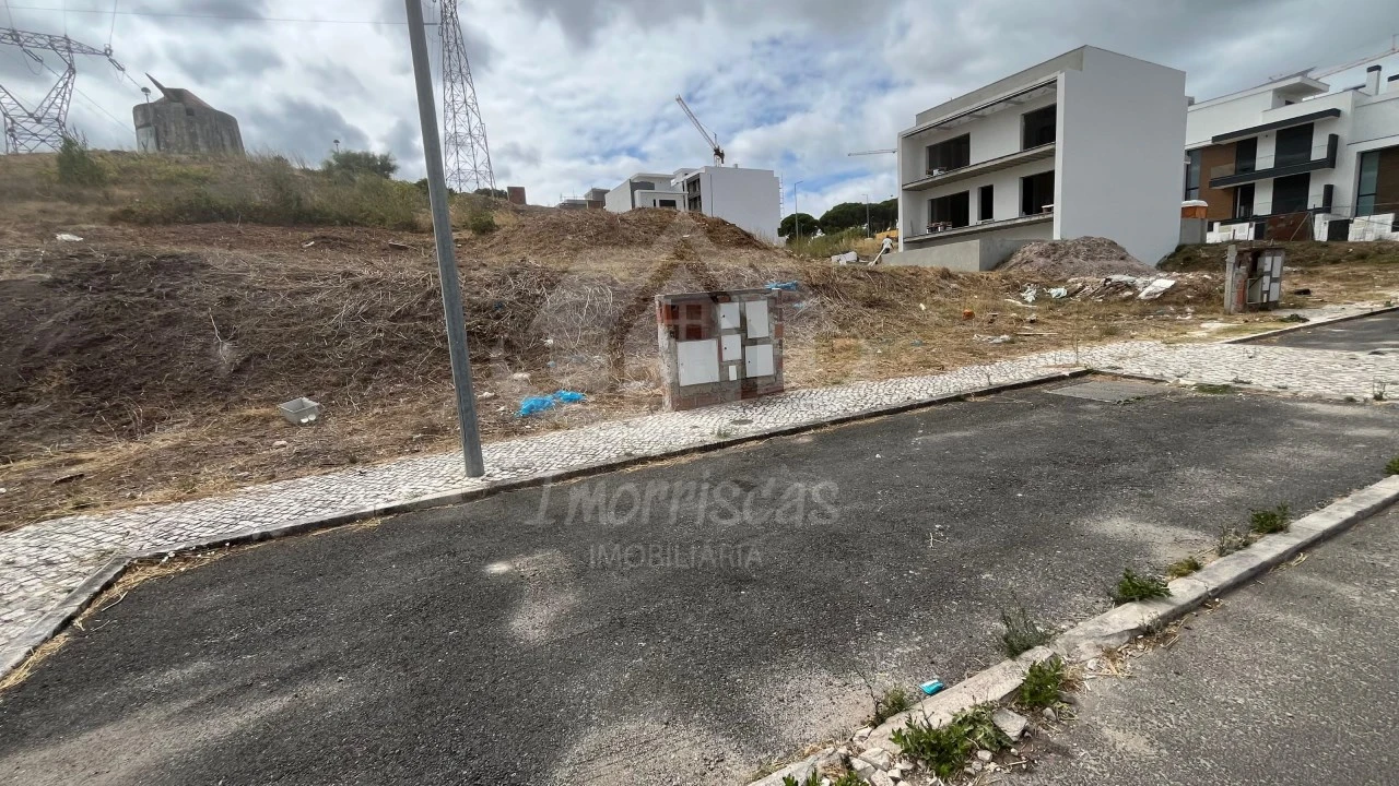 Terreno para Venda em Vialonga Foto 2