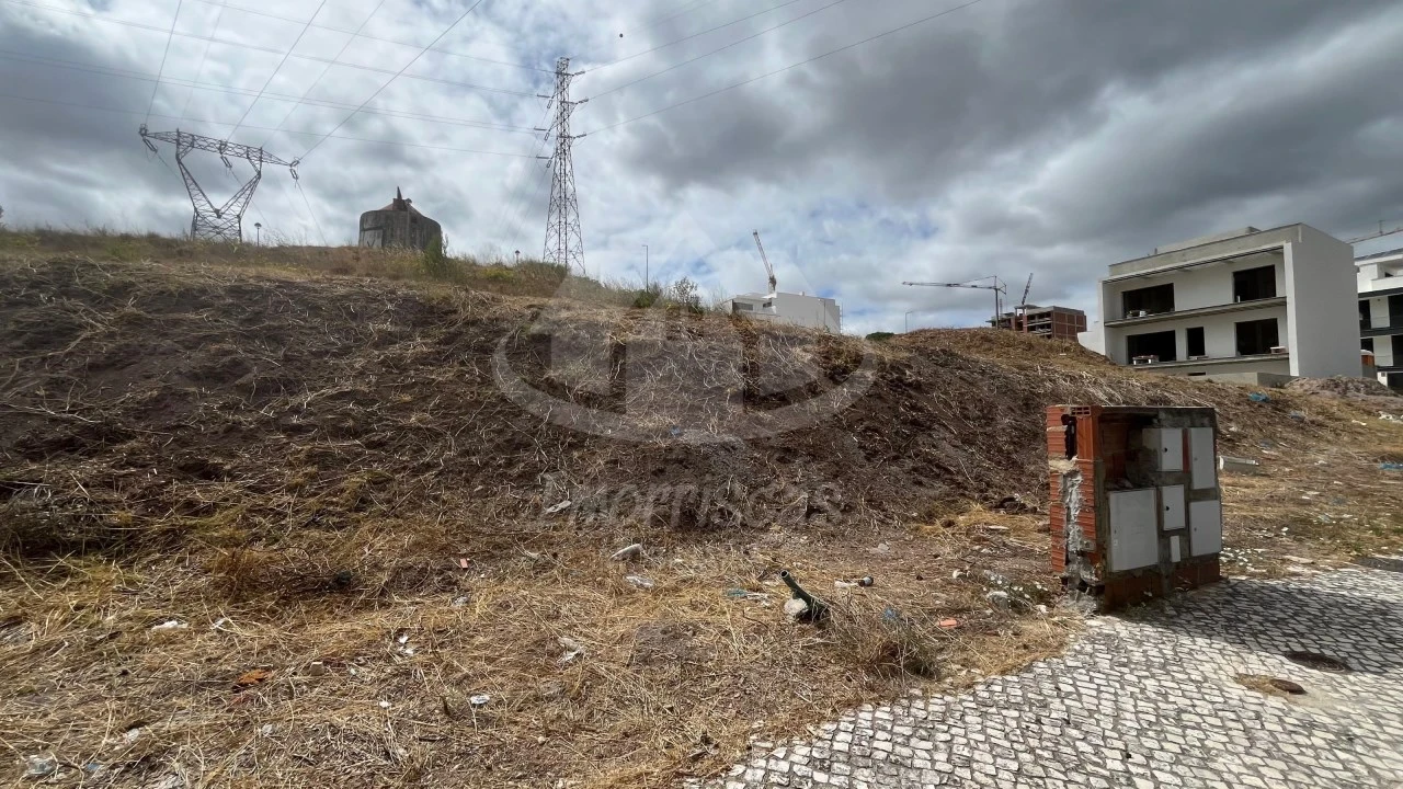 Terreno para Venda em Vialonga Foto 3