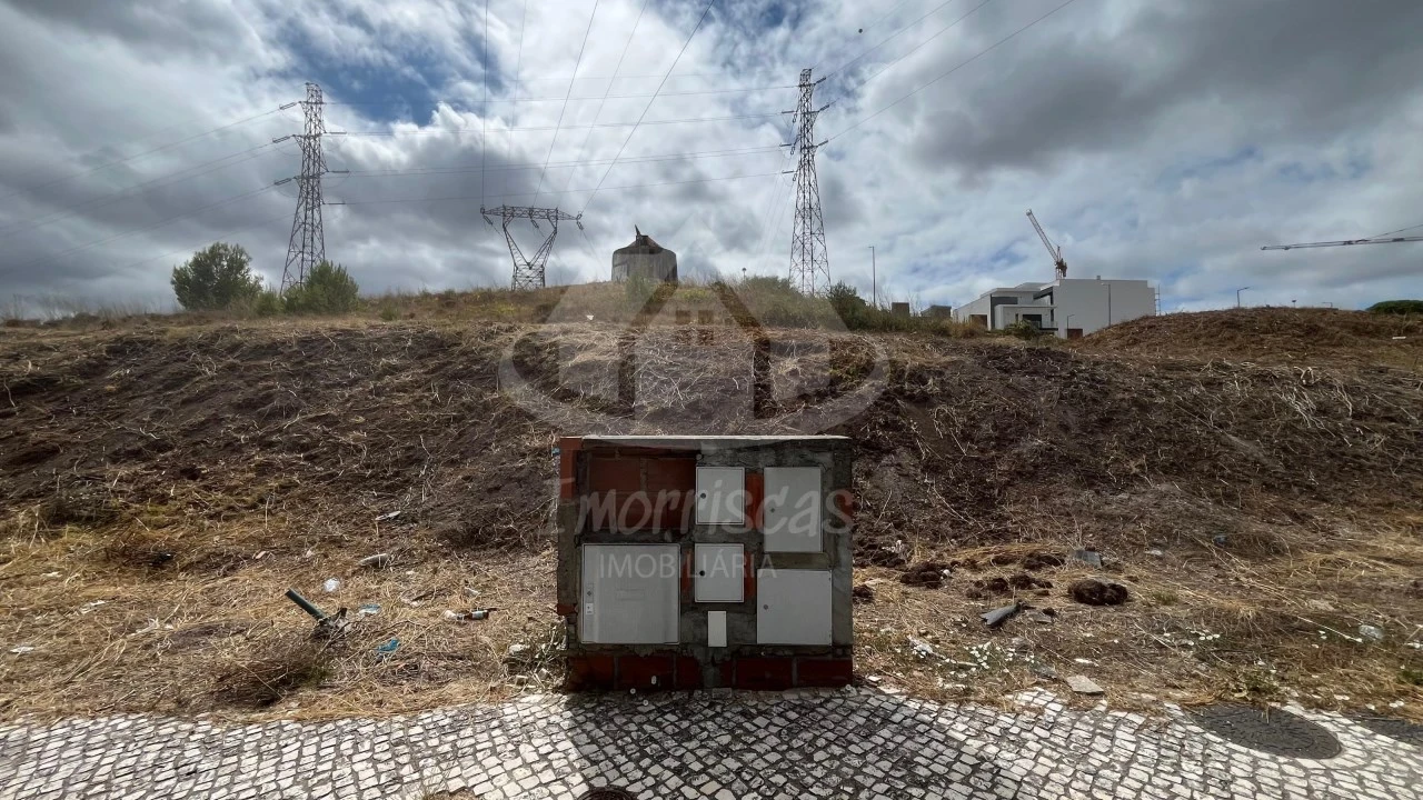 Terreno para Venda em Vialonga Foto 6
