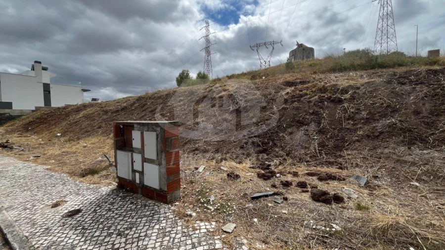 Terreno para Venda em Vialonga