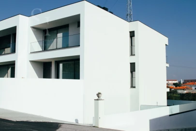 Moradia T3 para Venda em Frazão Arreigada