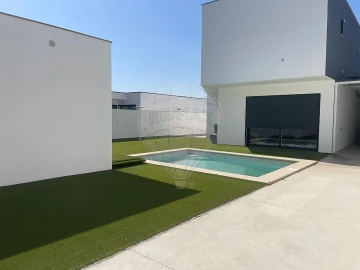 Moradia T4 para Venda em Marvila, Ribeira Santarém, São Salvador, São Nicolau