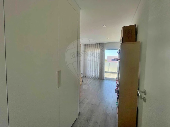 Moradia T4 para Venda em Marvila, Ribeira Santarém, São Salvador, São Nicolau Foto 30