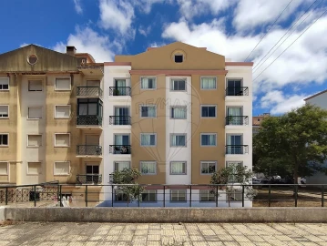 Apartamento T2 para Venda em Queluz e Belas
