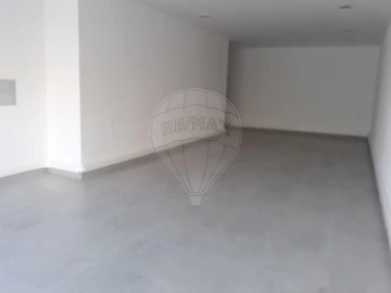 Loja para Venda em Baixa da Banheira e Vale da Amoreira