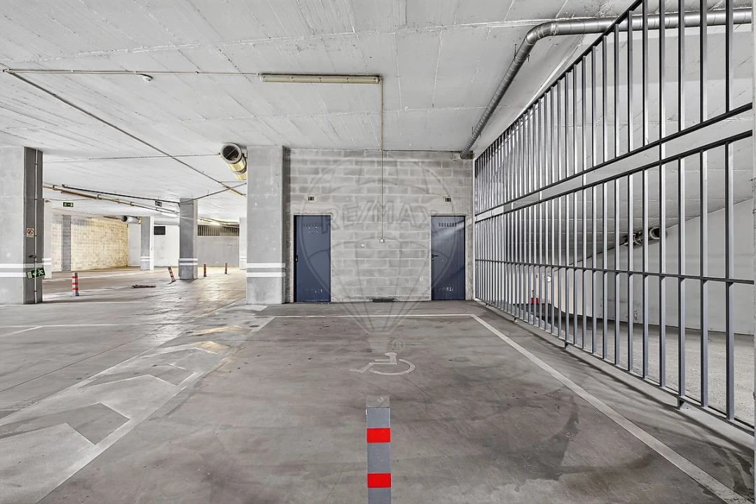 Garagem para Venda em Marvila, Ribeira Santarém, São Salvador, São Nicolau Foto 8