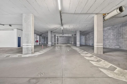 Garagem para Venda em Marvila, Ribeira Santarém, São Salvador, São Nicolau