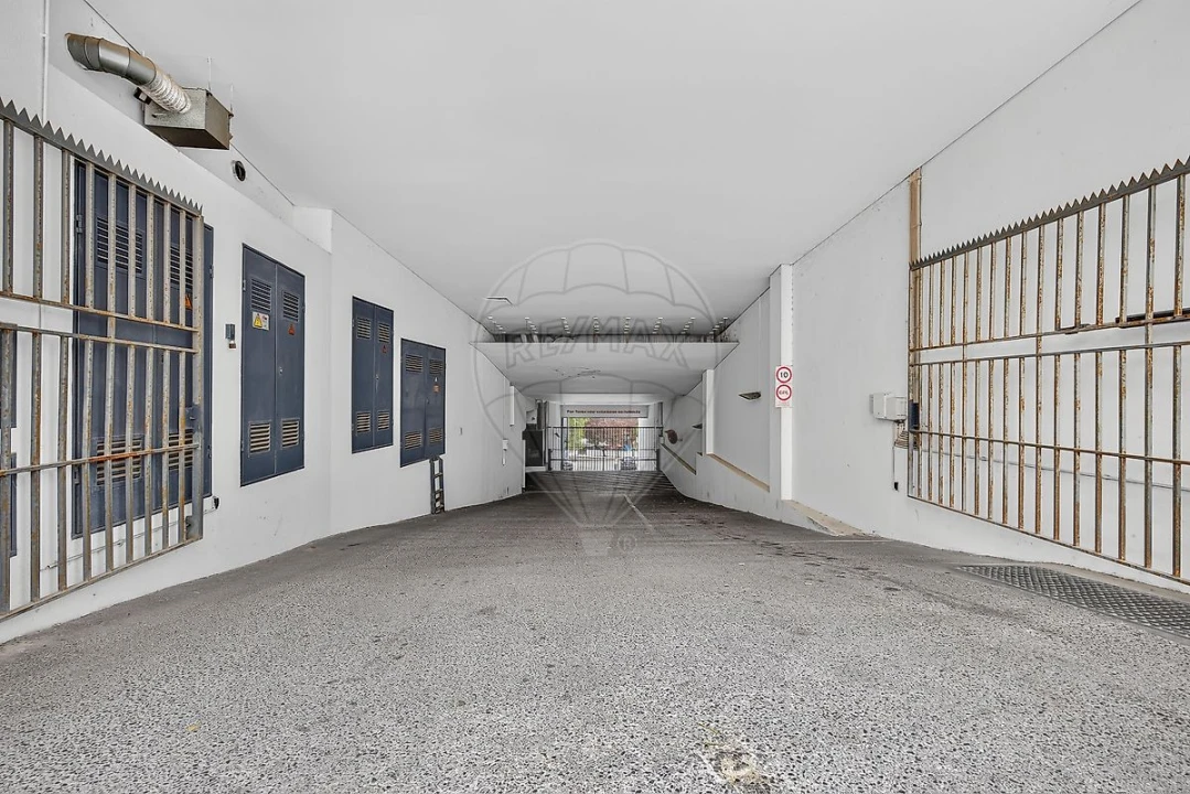 Garagem para Venda em Marvila, Ribeira Santarém, São Salvador, São Nicolau Foto 14