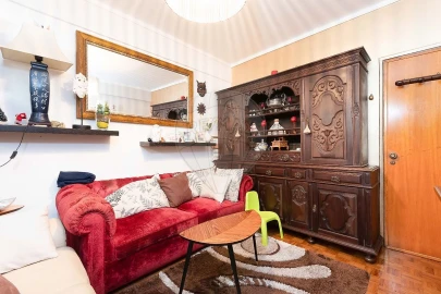 Apartamento T1 para Venda em Sacavém e Prior Velho