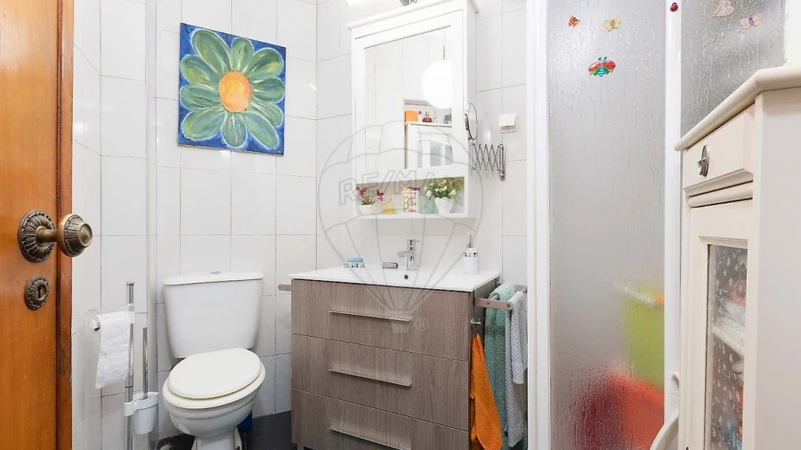 Apartamento T1 para Venda em Sacavém e Prior Velho