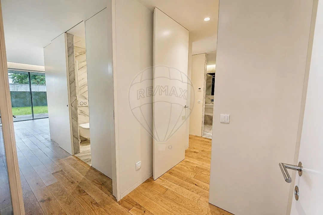 Apartamento T2 para Venda em Santa Marinha e São Pedro da Afurada Foto 23