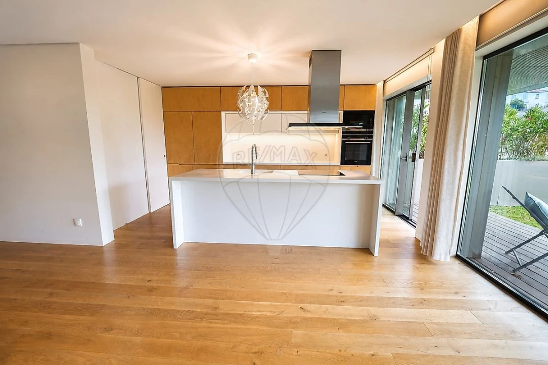 Apartamento T2 para Venda em Santa Marinha e São Pedro da Afurada Foto 13