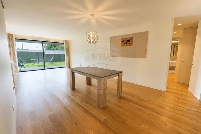 Apartamento T2 para Venda em Santa Marinha e São Pedro da Afurada