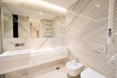 Apartamento T2 para Venda em Santa Marinha e São Pedro da Afurada