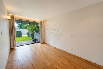Apartamento T2 para Venda em Santa Marinha e São Pedro da Afurada