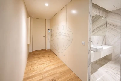 Apartamento T2 para Venda em Santa Marinha e São Pedro da Afurada