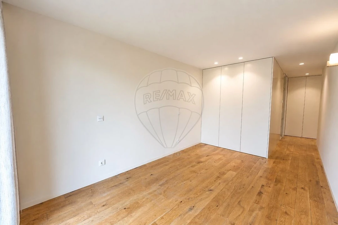 Apartamento T2 para Venda em Santa Marinha e São Pedro da Afurada Foto 38