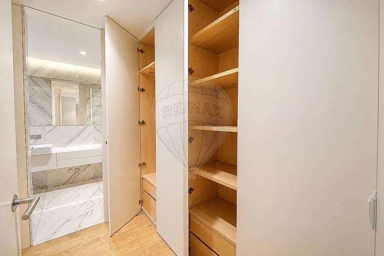 Apartamento T2 para Venda em Santa Marinha e São Pedro da Afurada Foto 32