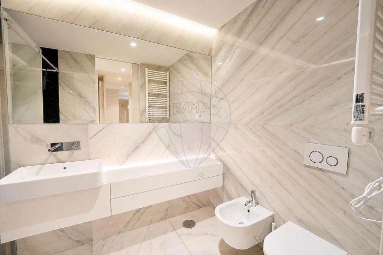 Apartamento T2 para Venda em Santa Marinha e São Pedro da Afurada Foto 34