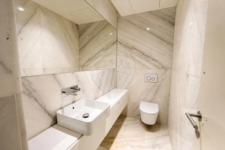 Apartamento T2 para Venda em Santa Marinha e São Pedro da Afurada Foto 24