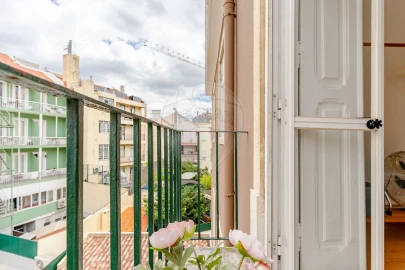 Apartamento T3 para Arrendamento em Santo António