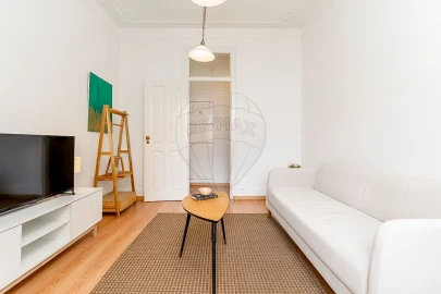 Apartamento T3 para Arrendamento em Santo António