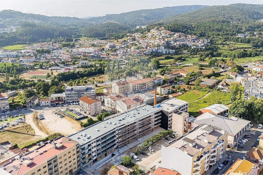Apartamento T1 para Venda em Vila Chã, Codal e Vila Cova de Perrinho Foto 2