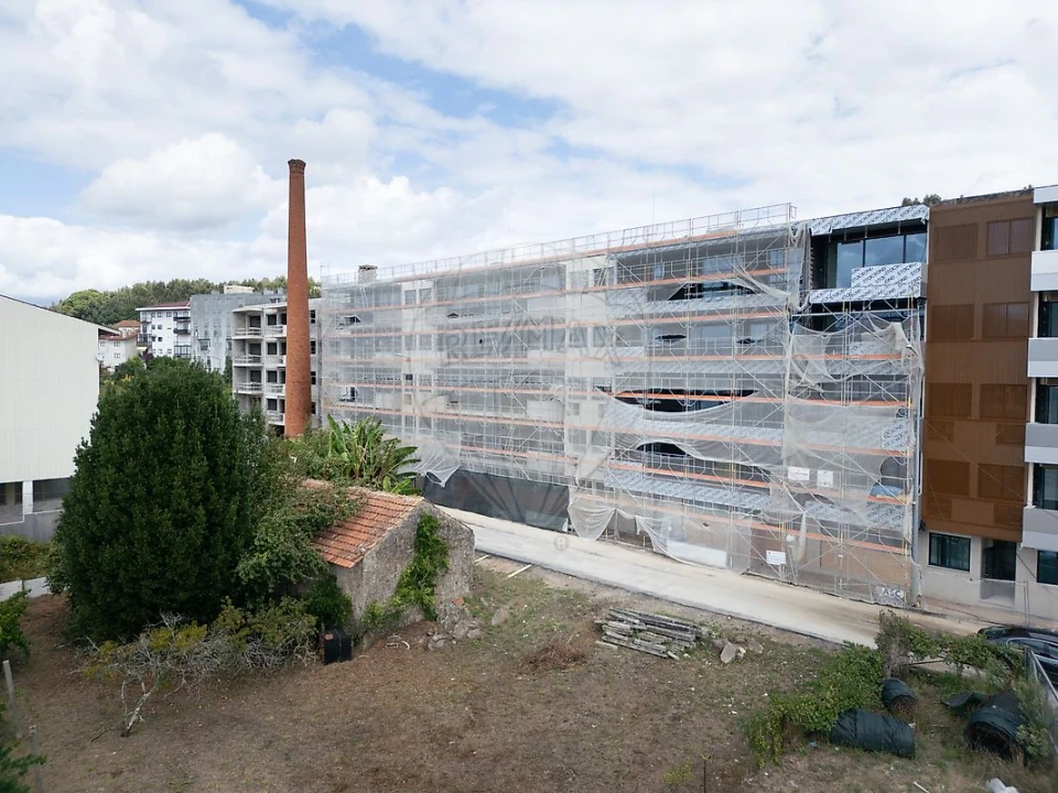 Apartamento T1 para Venda em Vila Chã, Codal e Vila Cova de Perrinho Foto 17