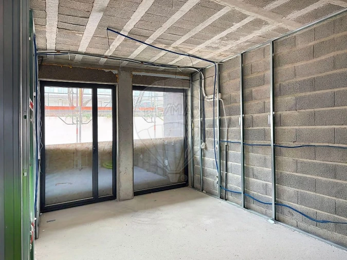 Apartamento T1 para Venda em Vila Chã, Codal e Vila Cova de Perrinho Foto 13