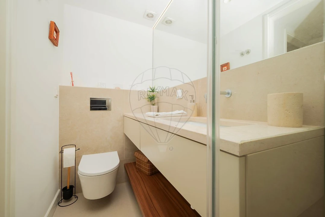 Apartamento T3 para Venda em Arroios Foto 9