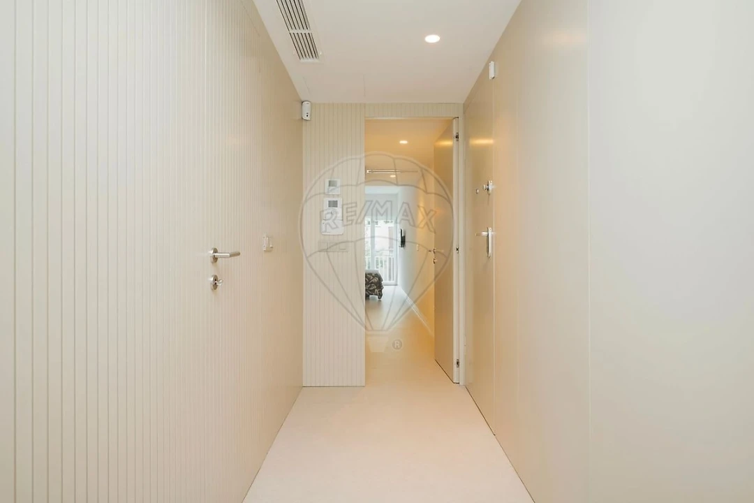 Apartamento T3 para Venda em Arroios Foto 6
