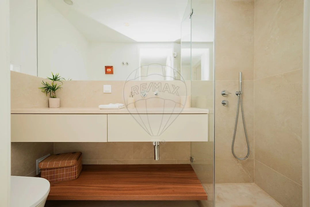 Apartamento T3 para Venda em Arroios Foto 10