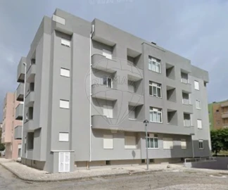 Apartamento T3 para Arrendamento em Ovar, São João, Arada e São Vicente de Pereira Jusã
