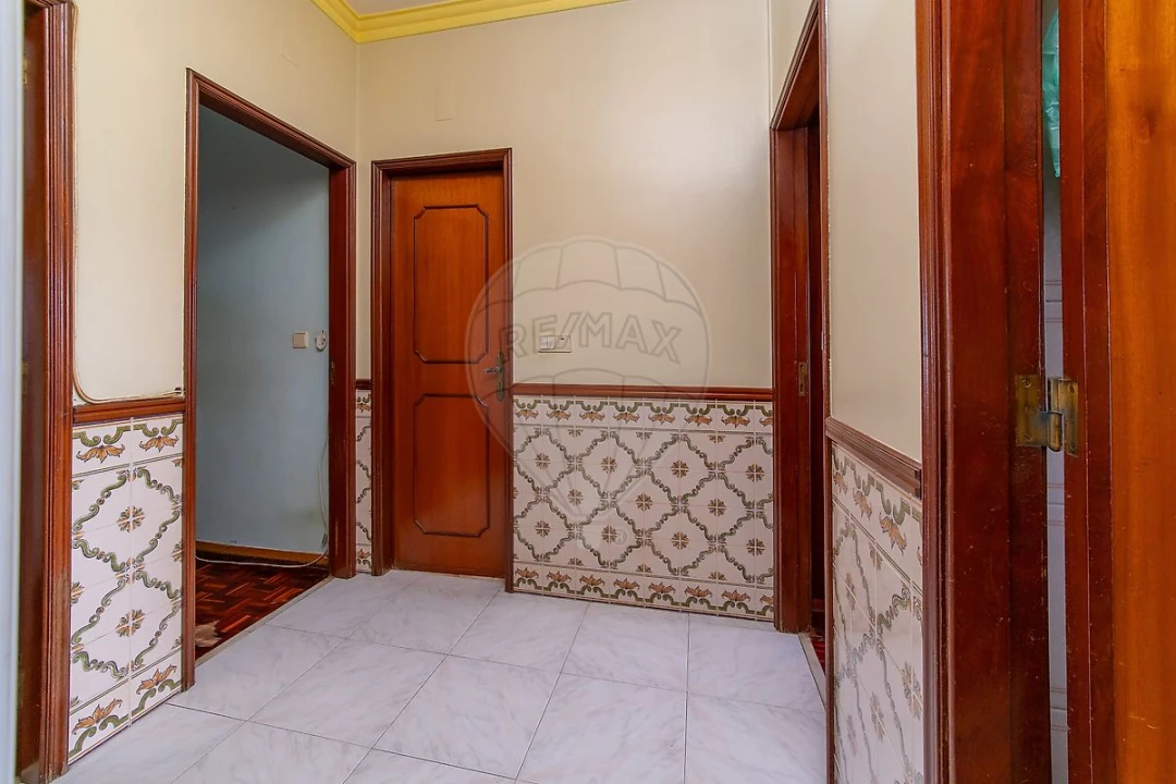 Apartamento T3 para Venda em Loures Foto 1