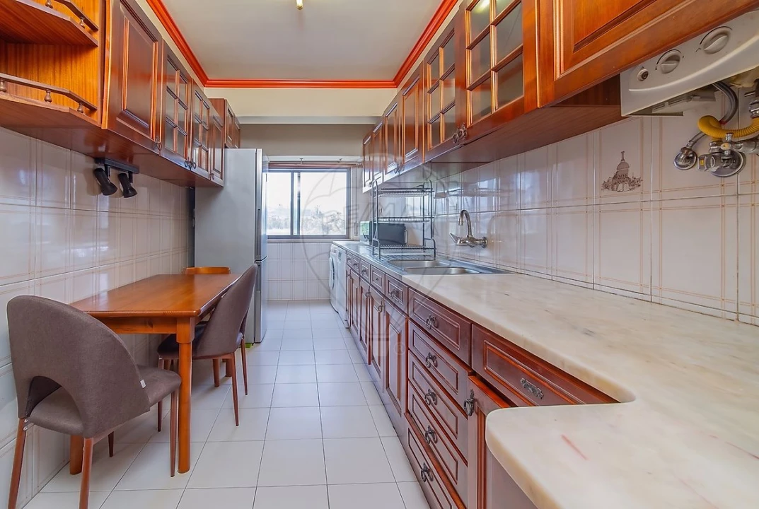 Apartamento T3 para Venda em Loures Foto 6